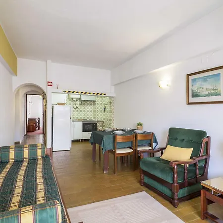 Rosamar Apartman Armação de Pêra